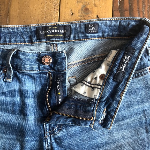 Sz 26/27 Lucky Brand Lolita skinny’s - Picture 5 of 8